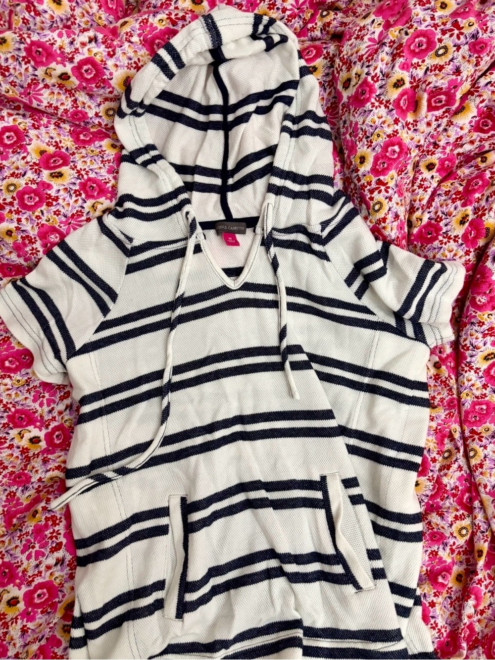 Vince Camuto Cream & Navy Striped Hooded Knit Top Hoodie